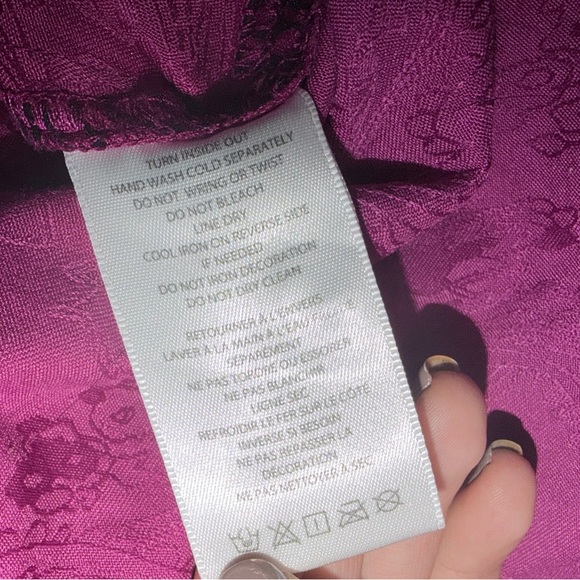 Urban Outfitters Y2K Velvet Dragon Fuchsia Short Sleeve Streetwear Shirt Size S - Picture 5 of 5